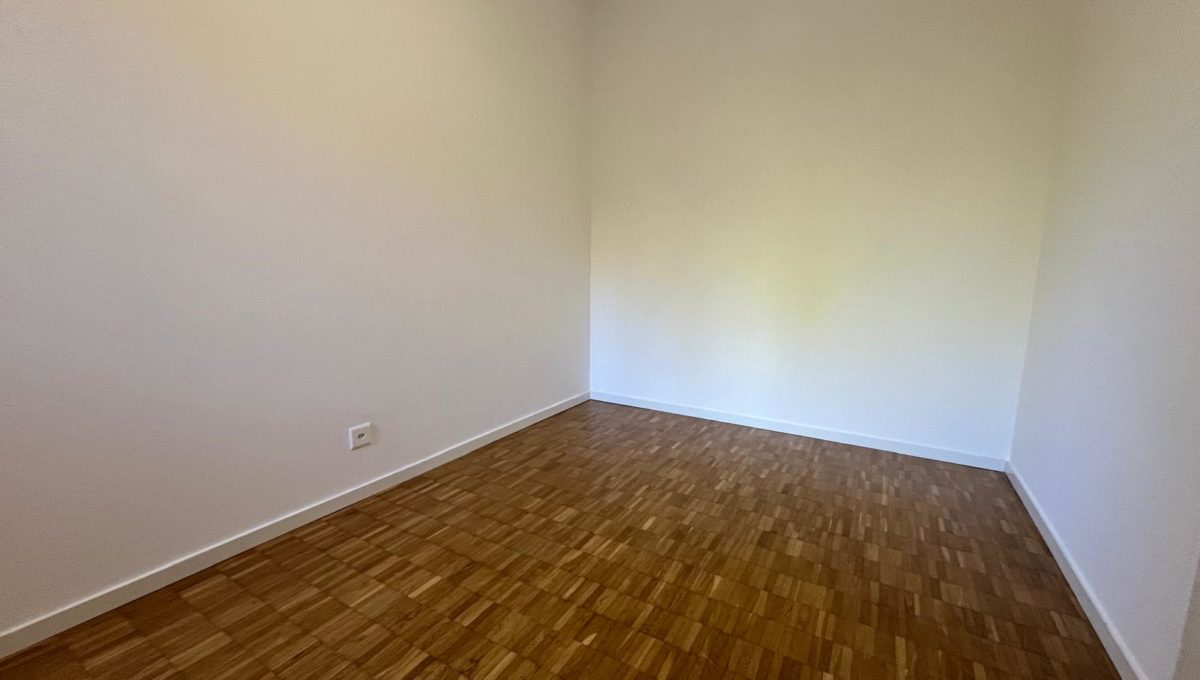 ee61540c-7999-4f4a-a3fd-f94def4890ee