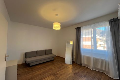 3df5a2a8-605d-4188-a5a8-abfbb8d94db3