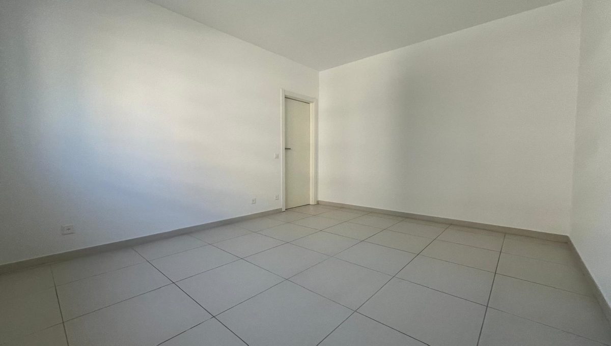 6ddf2462-a37c-4b79-af60-37863cb6020b