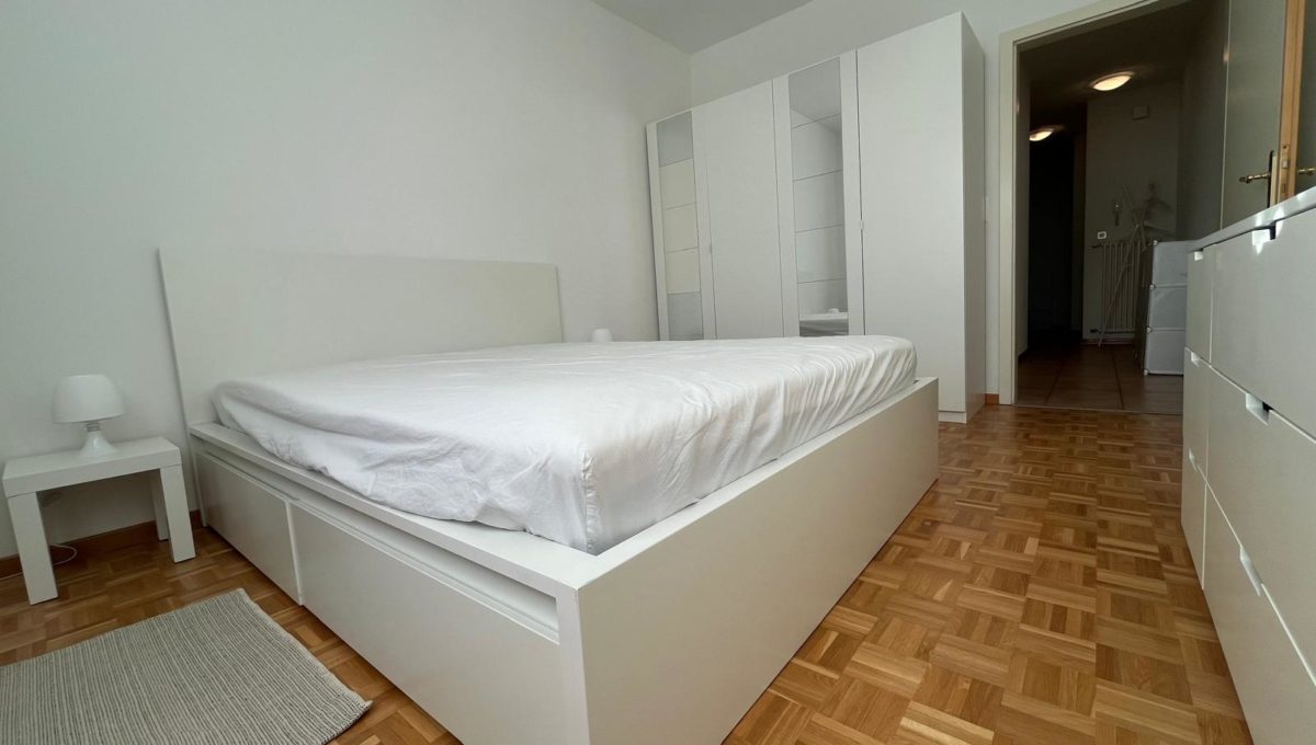 b75e4d24-686b-497c-8005-46ebe59e677d