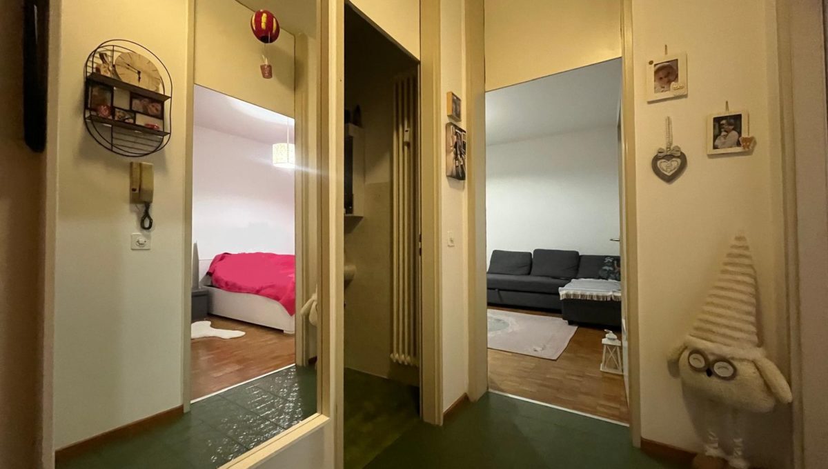 a46da018-18c8-46c5-a0a9-c8c1961970eb2